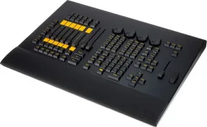 Пульт управления световыми приборами WOP-KA2 OnPc Command Wing